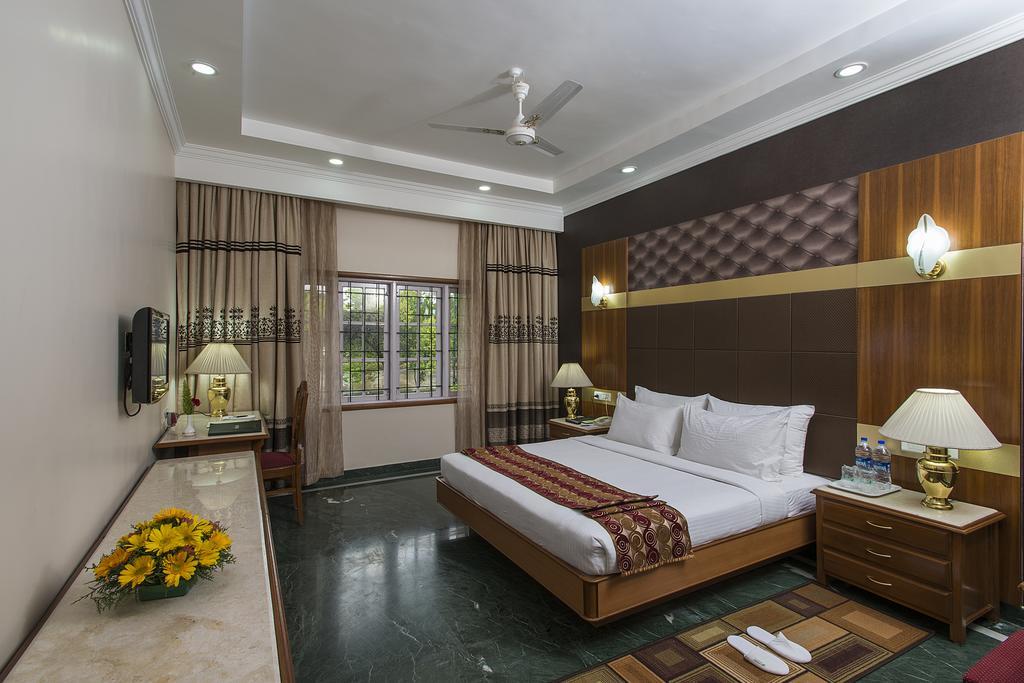 Eagleton - The Golf Resort Bidadi Kamer foto