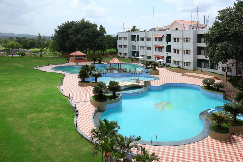 Eagleton - The Golf Resort Bidadi Buitenkant foto