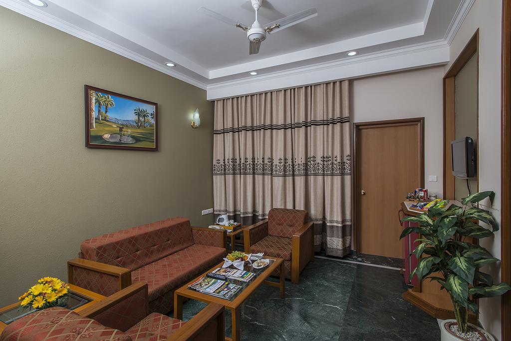 Eagleton - The Golf Resort Bidadi Kamer foto